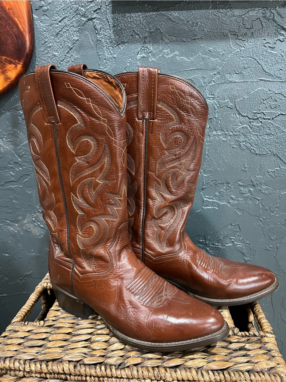 DAN POST vintage boots men size 8.